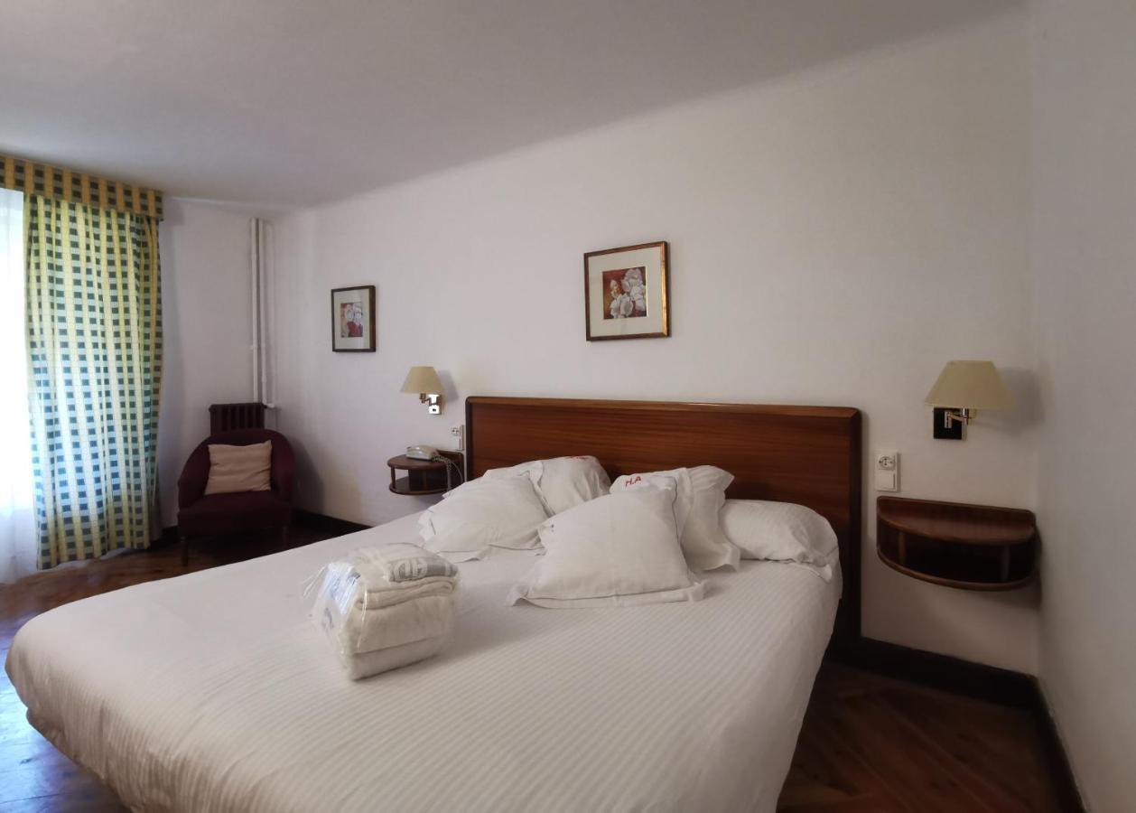 Hotel Adsera La Molina  Ngoại thất bức ảnh