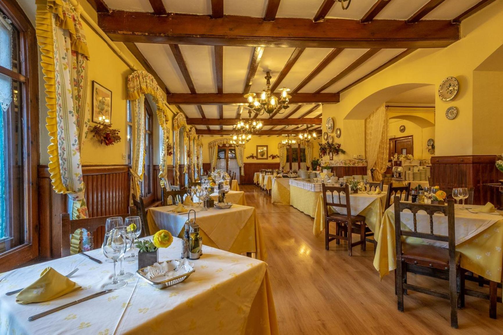 Hotel Adsera La Molina  Ngoại thất bức ảnh