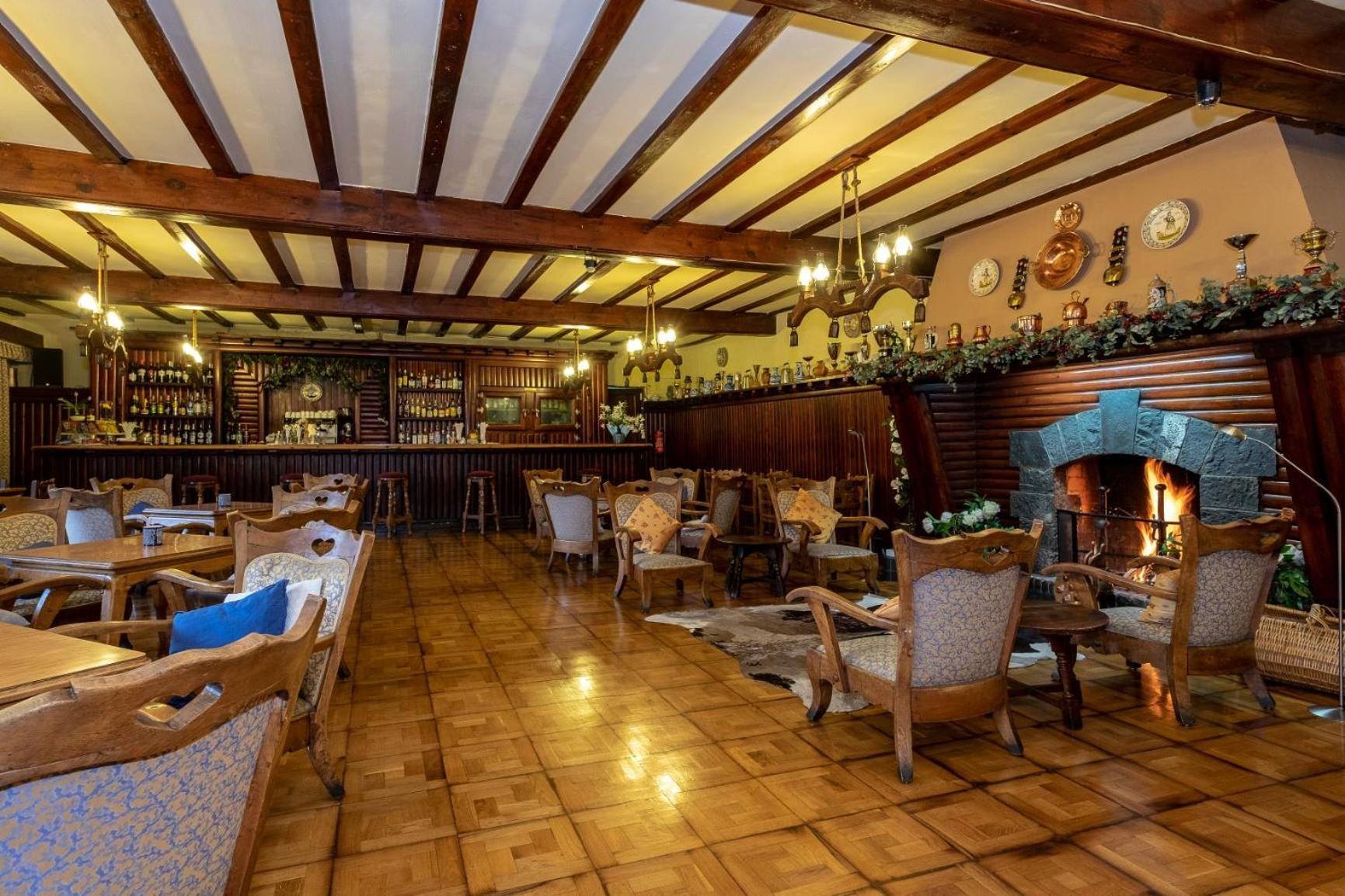 Hotel Adsera La Molina  Ngoại thất bức ảnh